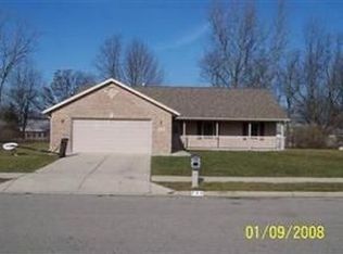 733 Broad Oak Dr, Dayton, OH 45426