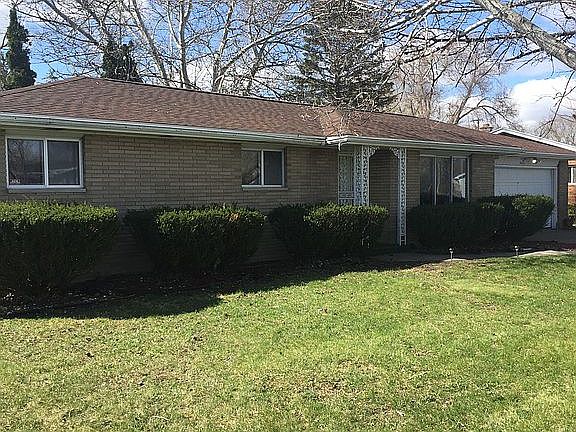 3rd image of 4616 S Michelle St
