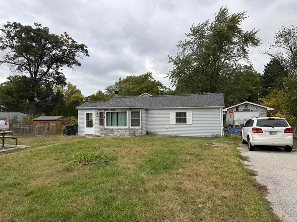 5202 Mulberry Ave, Portage, IN 46368
