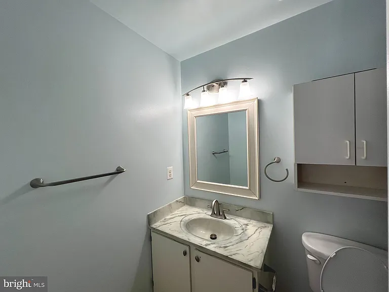 12102 Presidio Way — Photo 17