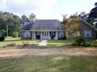 25 McMahon Rd, Purvis, MS 39475