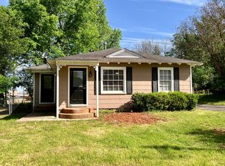 302 E South St, Lindale, TX 75771