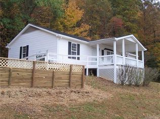 500 Hutch Mountain Rd, Fletcher, NC 28732