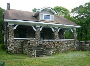 8 Shallowford Rd, Chattanooga, TN 37404