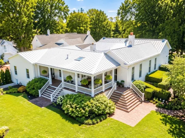 707 N Main St, Henderson, KY 42420