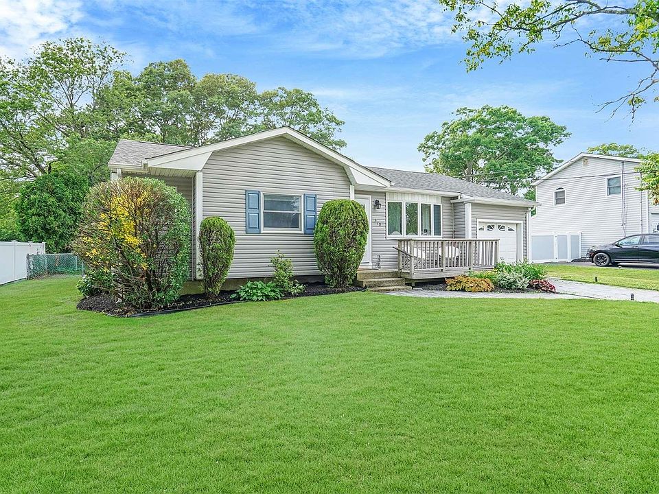 1st image of 470 Renee Drive