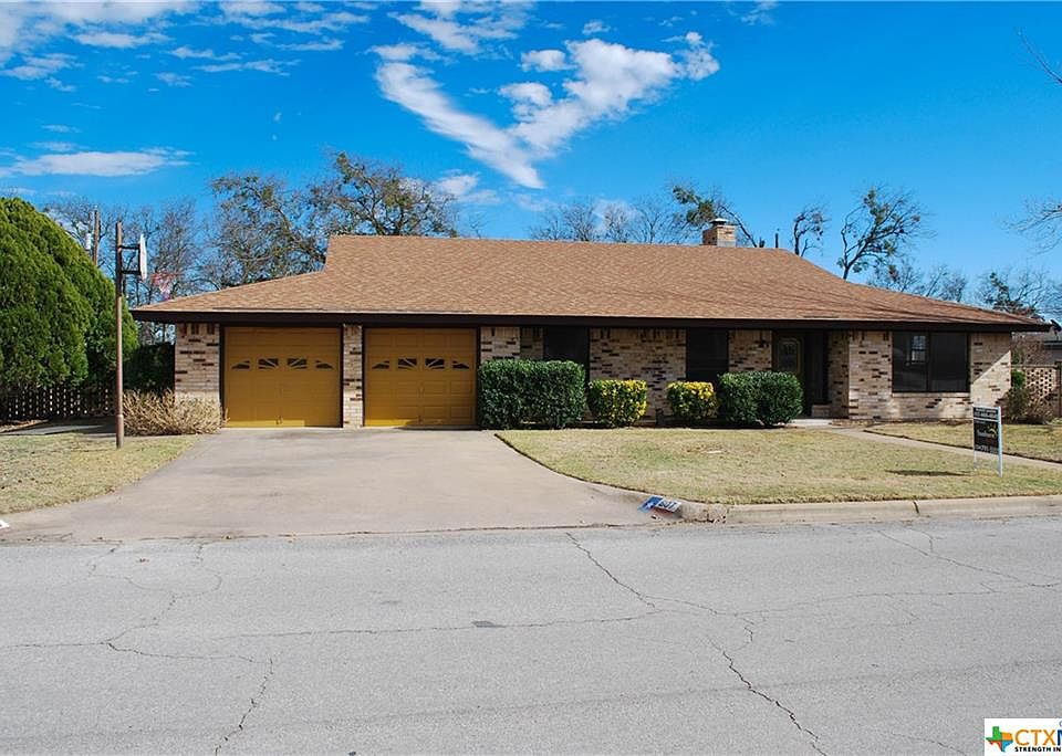 1st image of 607 Cedar Dr
