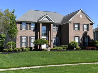 18411 Stony Point Dr, Strongsville, OH