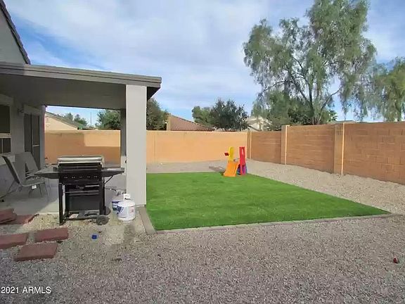 5th image of 765 E Palomino Way