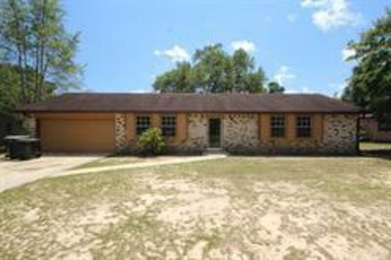 1st image of 1225 Greenbrier Blvd
