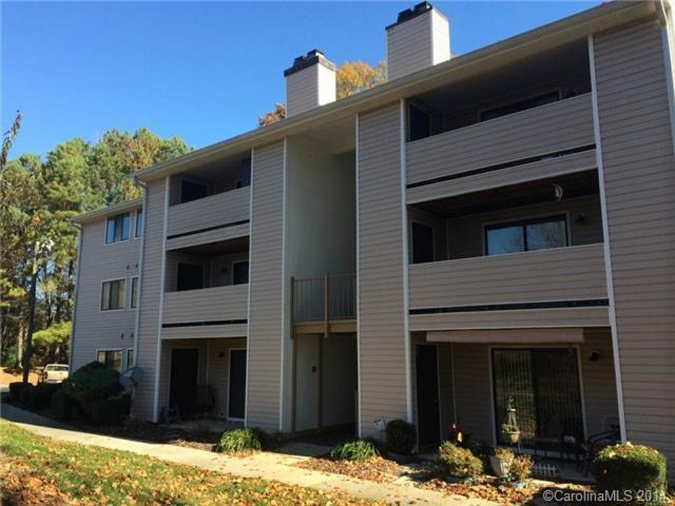 1st image of 7530 Pebblestone Dr APT J