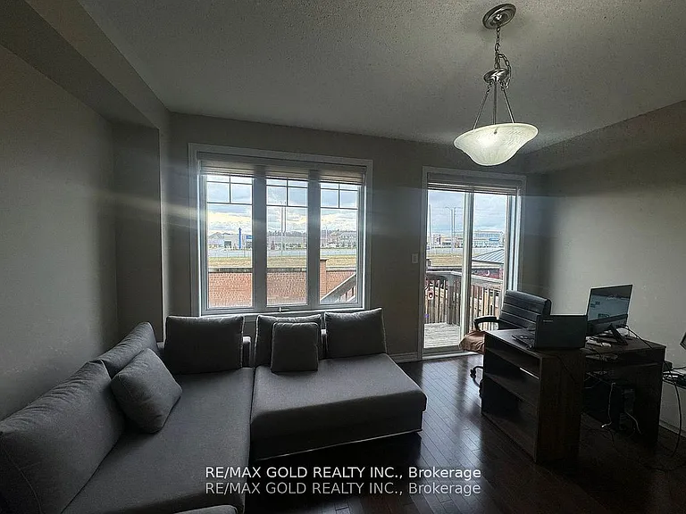 244 Sky Harbour Dr — Photo 16