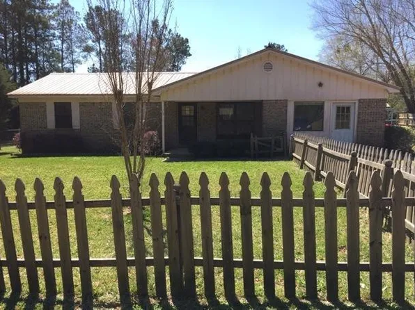 771 Neal Rd, Cantonment, FL 32533