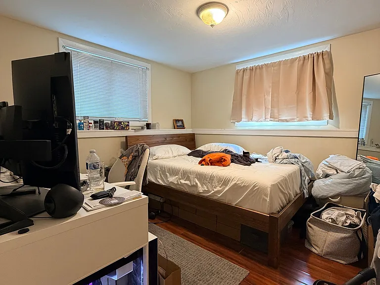 243 Lake St #2 — Photo 4