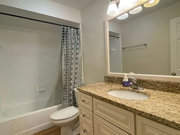 5th image of 12268 Fox Hound Ln