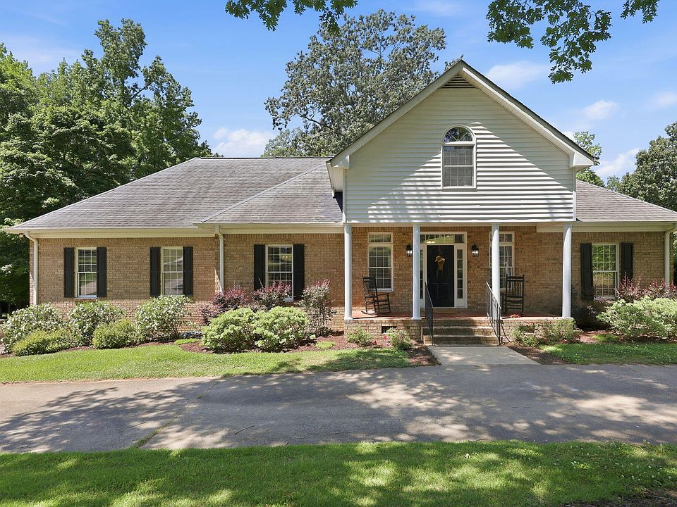 1st image of 936 Keith Hills Rd