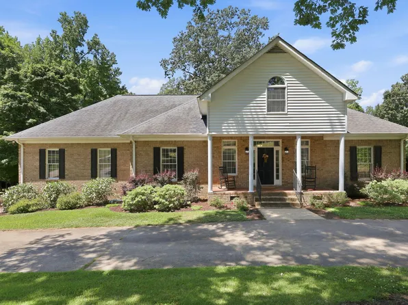 936 Keith Hills Rd, Lillington, NC 27546