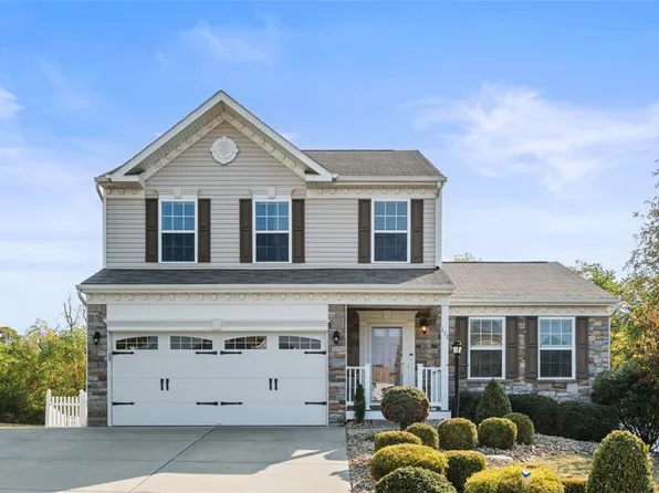 111 Hermitage Ct, Zelienople, PA 16063