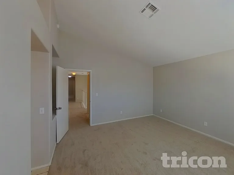 9115 Indian Breeze Dr — Photo 7