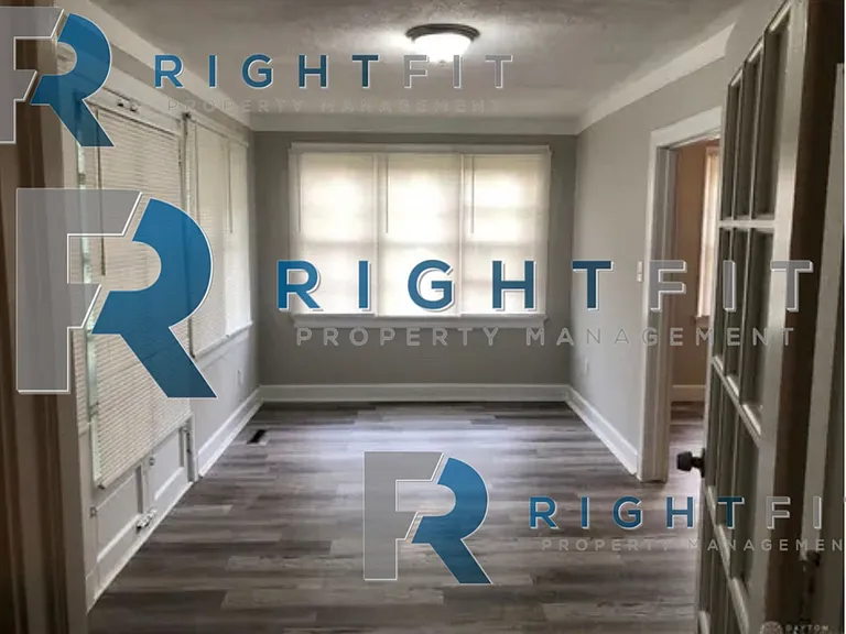 1430 Cory Dr — Photo 7