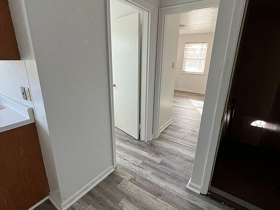 3rd image of 250 Basswood Ave #3