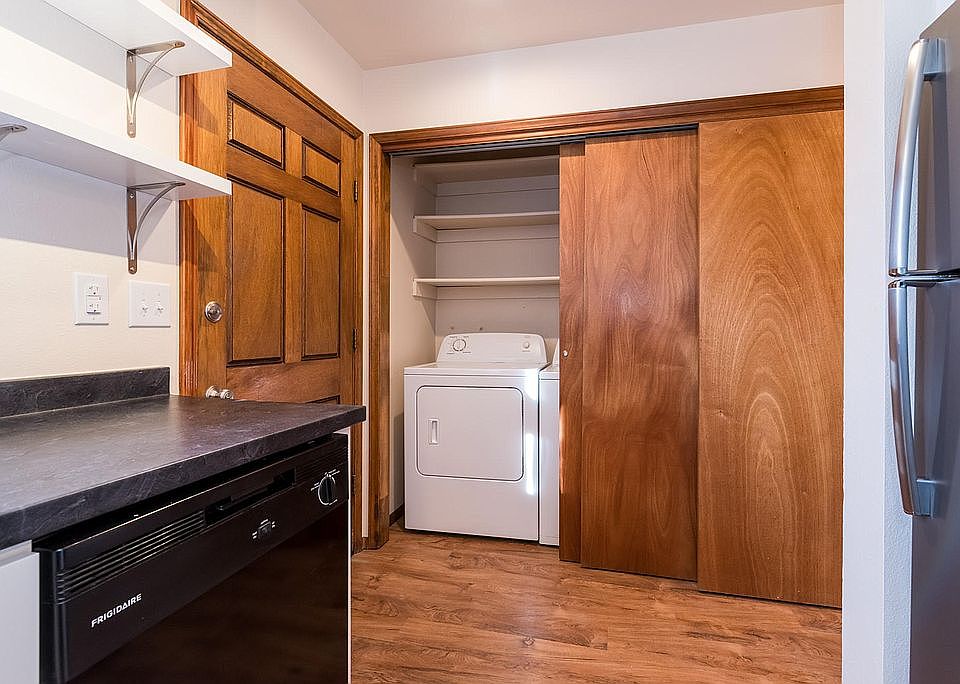 Laundry and pantry