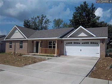 1st image of 16648 Wexford Ln