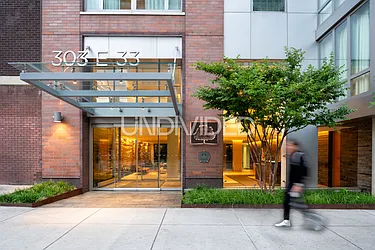 Rented by Level Group