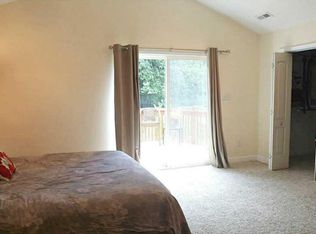 8008 E Glen Rd, Norfolk, VA 23505