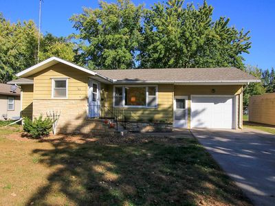 511 S Armstrong Ave, Litchfield, MN, 55355