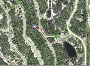 240 Crystal Lake Dr, Lake Placid, FL 33852
