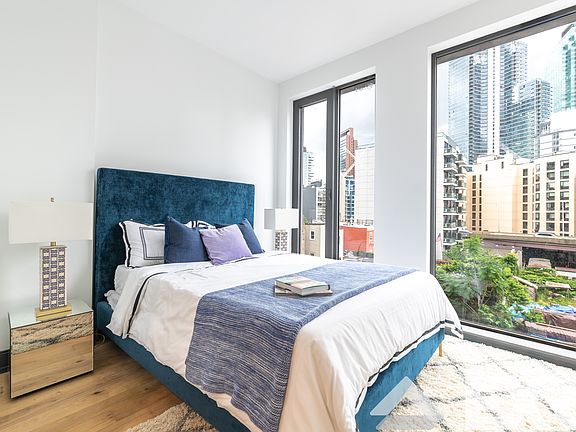 5th image of 42-22 27th St #517