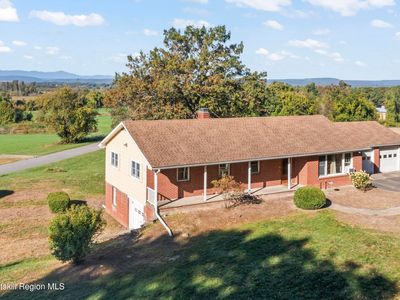 76 Smith Road, Kinderhook, NY, 12106