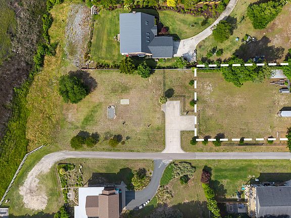 2nd image of 1144 Avila Ave Lot A