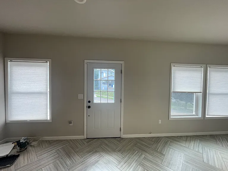 123 Robble Ave — Photo 5