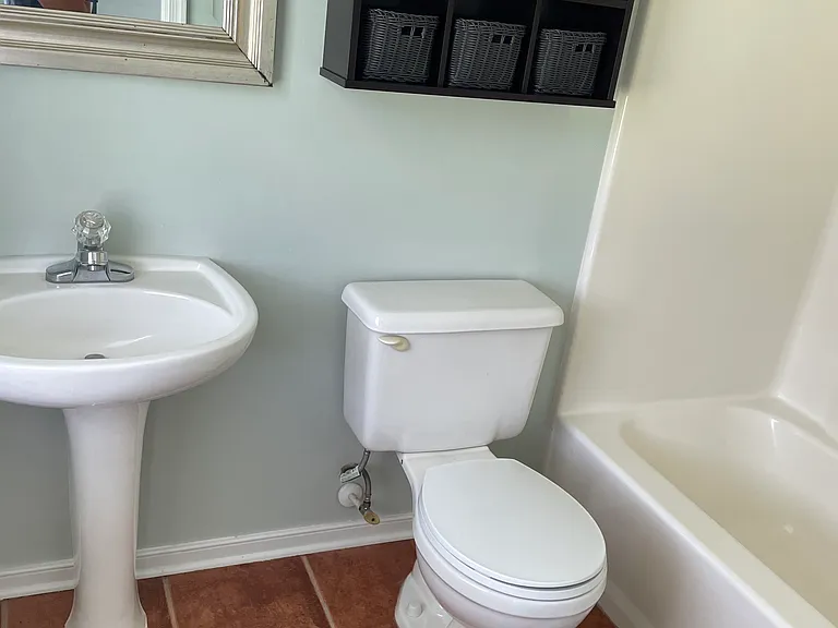 2425 Old Hanover Rd — Photo 19