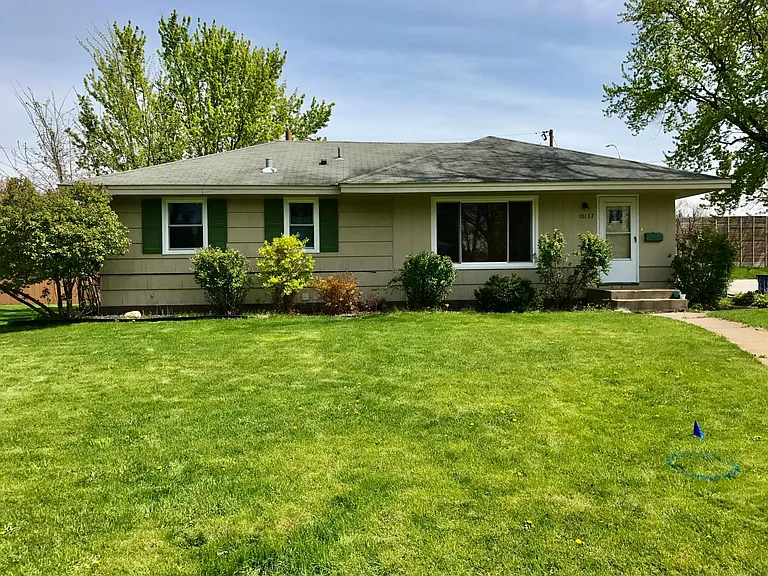 10137 Colfax Ave S — Photo 24