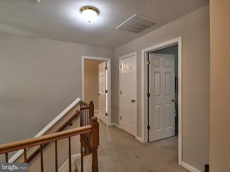 5807 Ivy League Dr — Photo 20