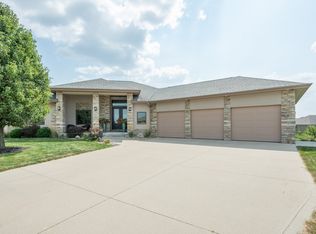 4800 143rd St, Urbandale, IA 50323