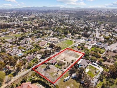 1895 Sunset Dr, Vista, CA, 92081