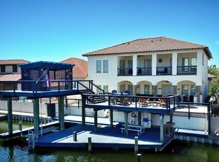 13834 Captains Row, Corpus Christi, TX 78418