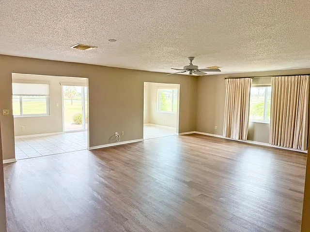 1013 Ardmore Way — Photo 8