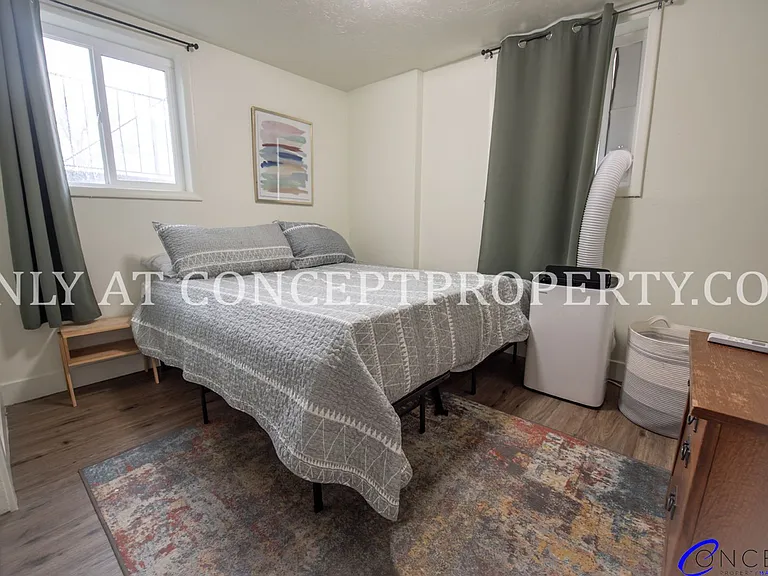 285 E Whitlock Ave — Photo 32