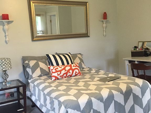 Master bedroom, 1st floor.