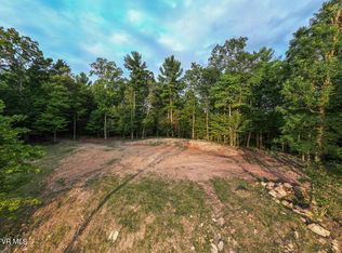 157 Hunters Ridge Ln, Elizabethton, TN 37643