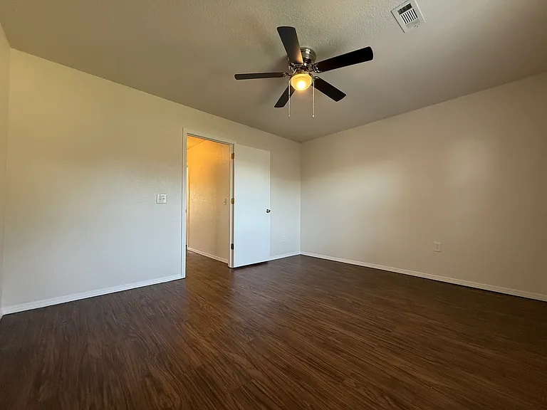 2247 Emily Circle Dr #A — Photo 15