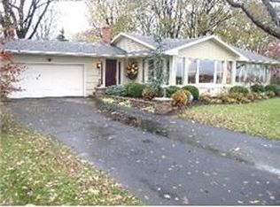 1631 Cedar Point Rd, Sandusky, OH 44870