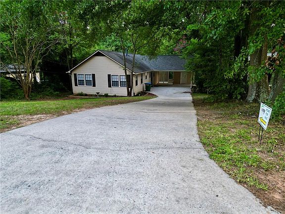 2nd image of 3448 Alison Dr