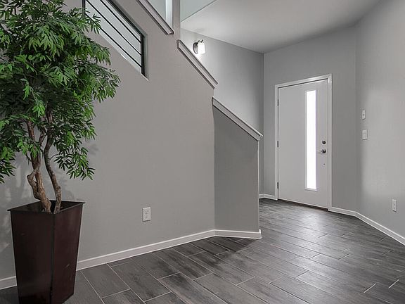 4th image of 7801 Enchanted Park Dr