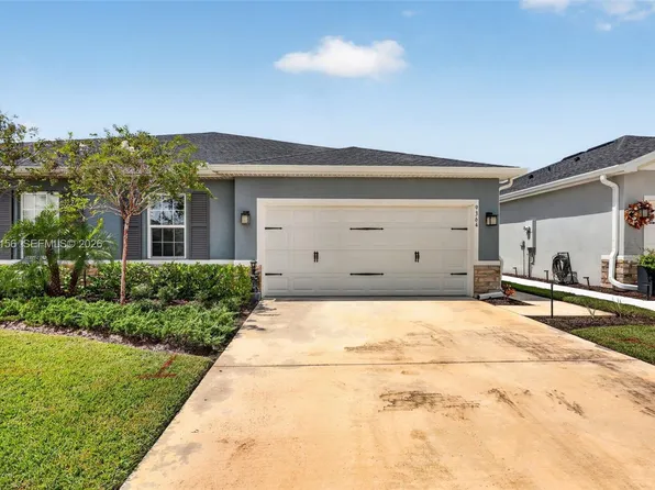 9364 SW Libertas Way, Port Saint Lucie, FL 34987